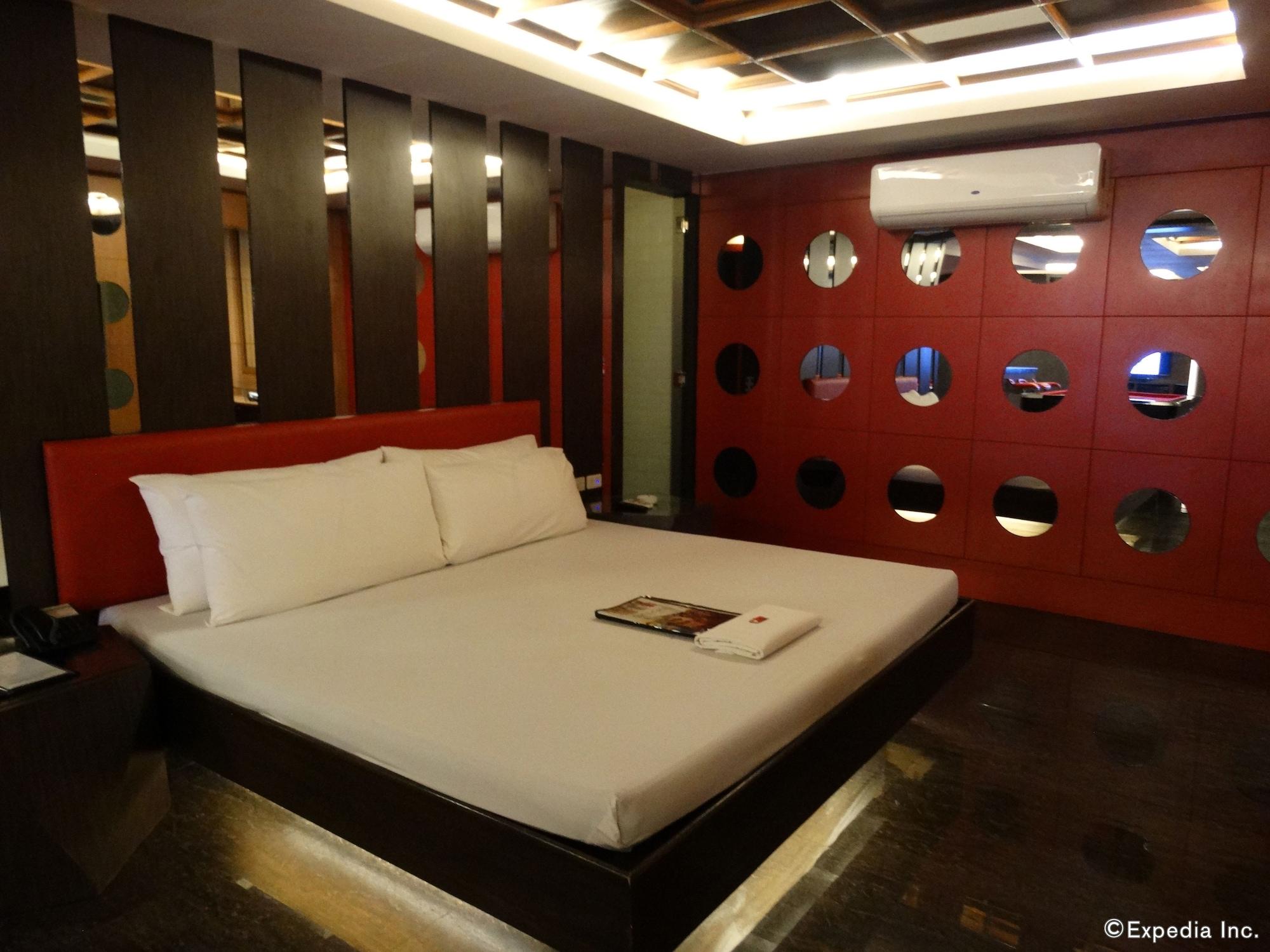 Hotel Ava Cuneta Пасай Екстер'єр фото