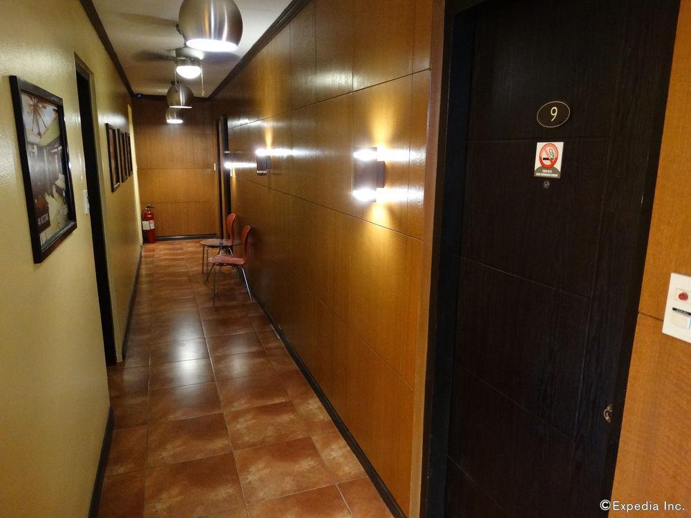 Hotel Ava Cuneta Пасай Екстер'єр фото
