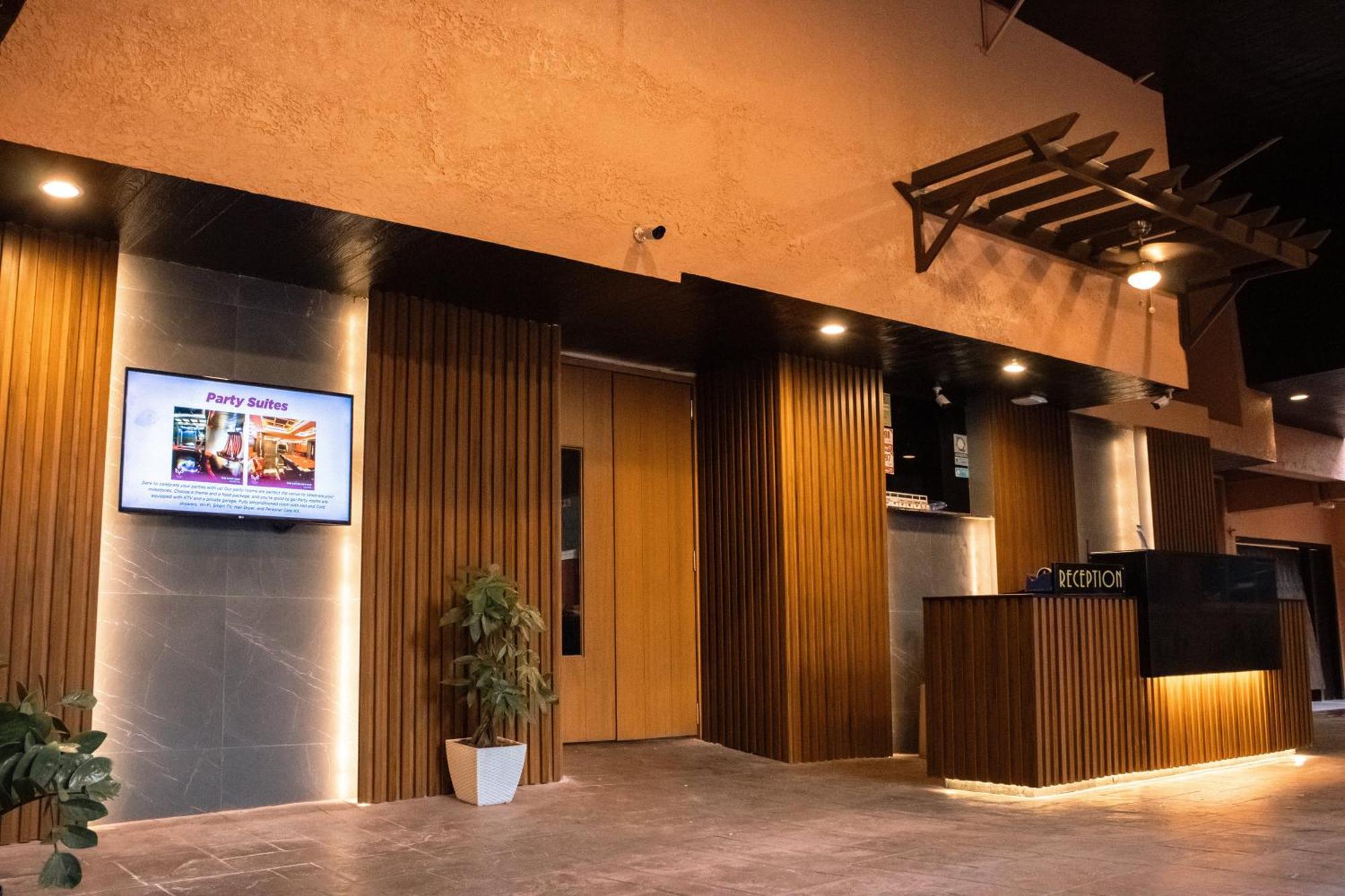 Hotel Ava Cuneta Пасай Екстер'єр фото